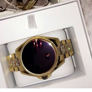 Michael Kors Bradshaw Smartwatch!